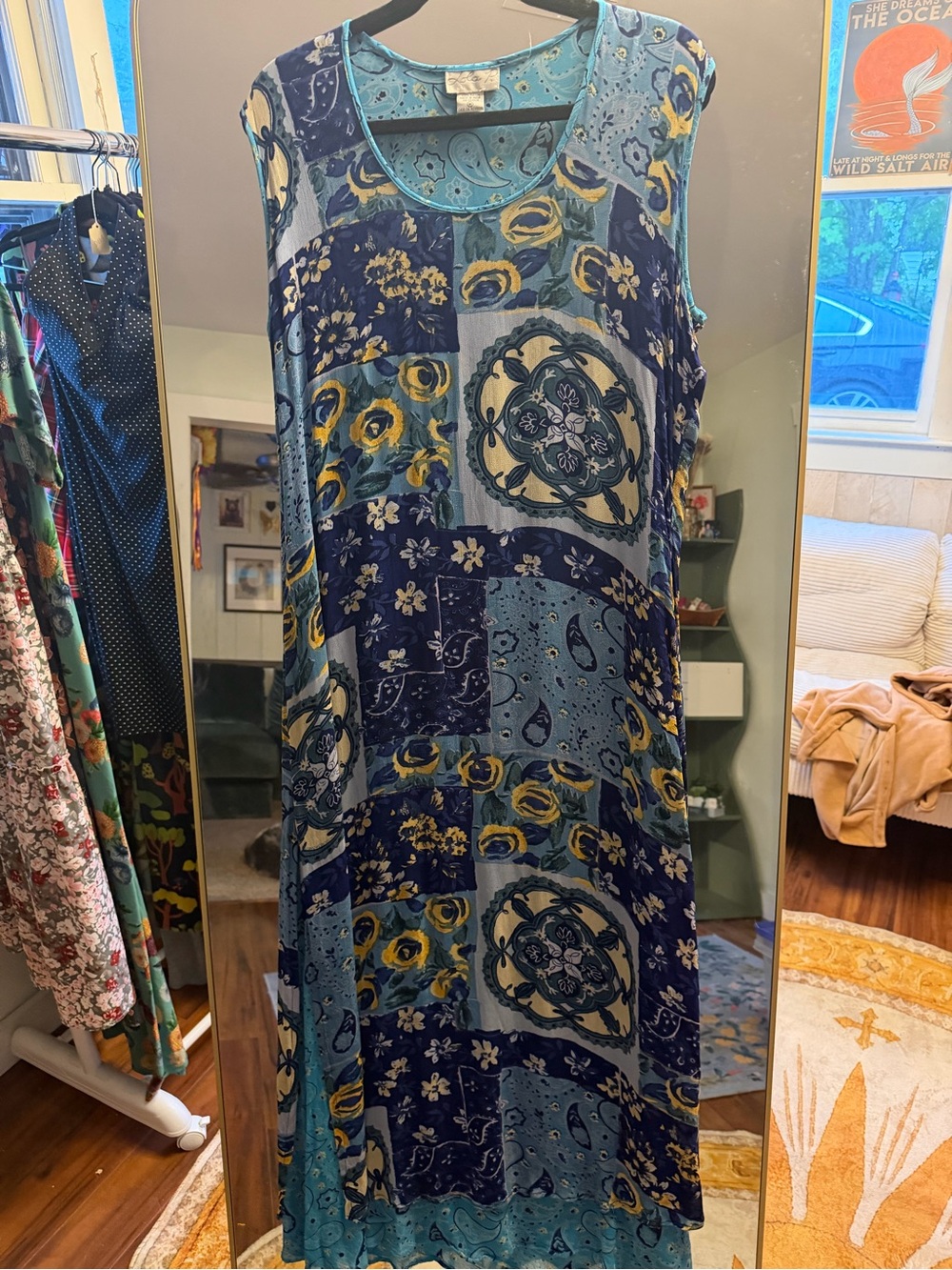 Lola P handkerchief dress!! So 90ssss